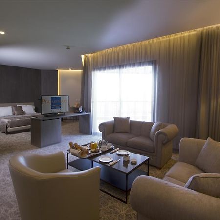 Zalqa Promenade Hotel מראה חיצוני תמונה