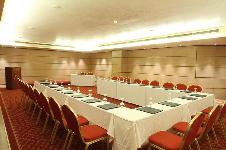 Zalqa Promenade Hotel מראה חיצוני תמונה