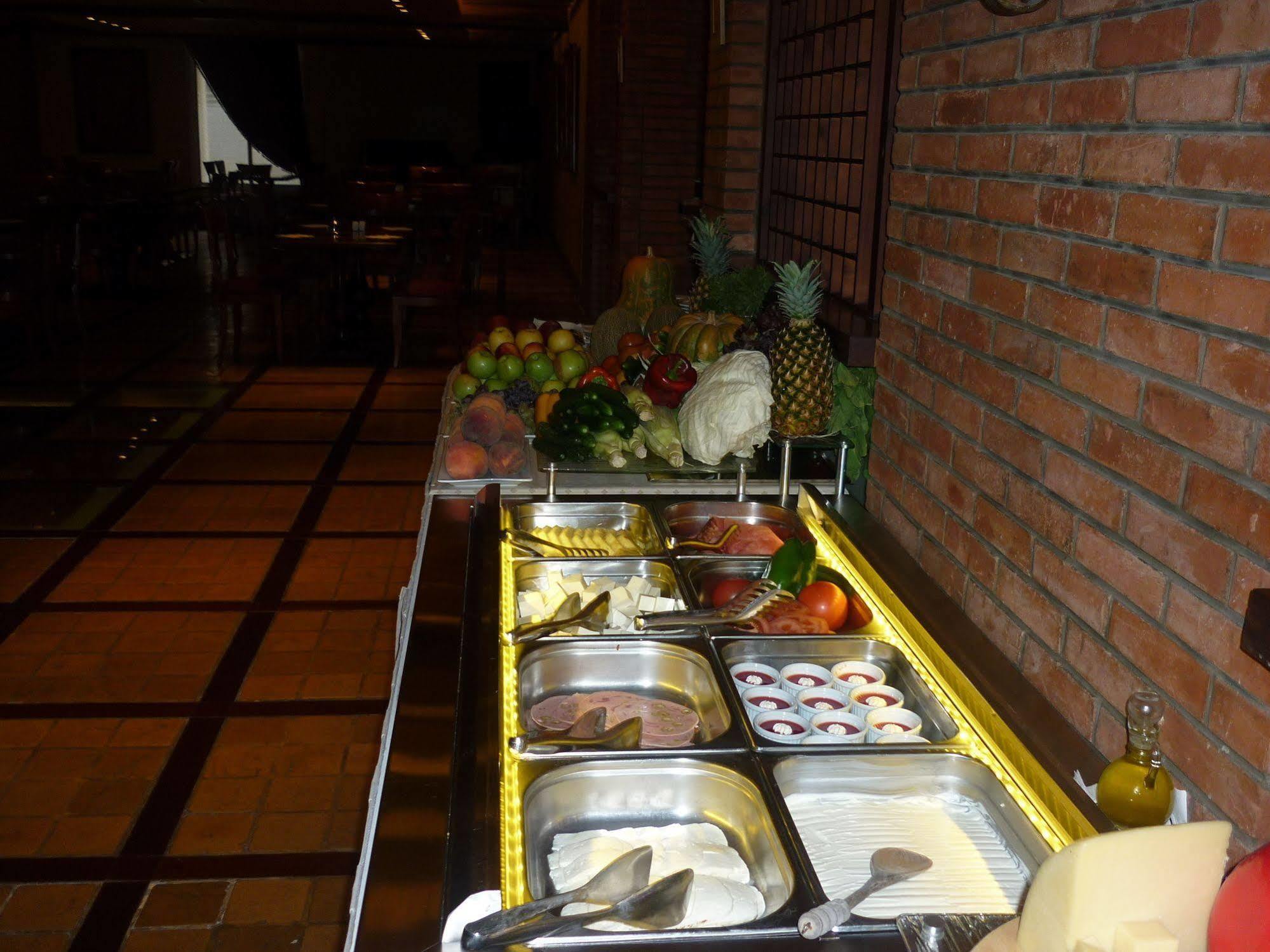 Zalqa Promenade Hotel מראה חיצוני תמונה